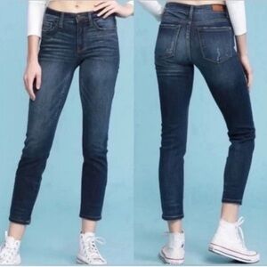 Judy Blue Angie Relaxed Fit Straight Leg Jean